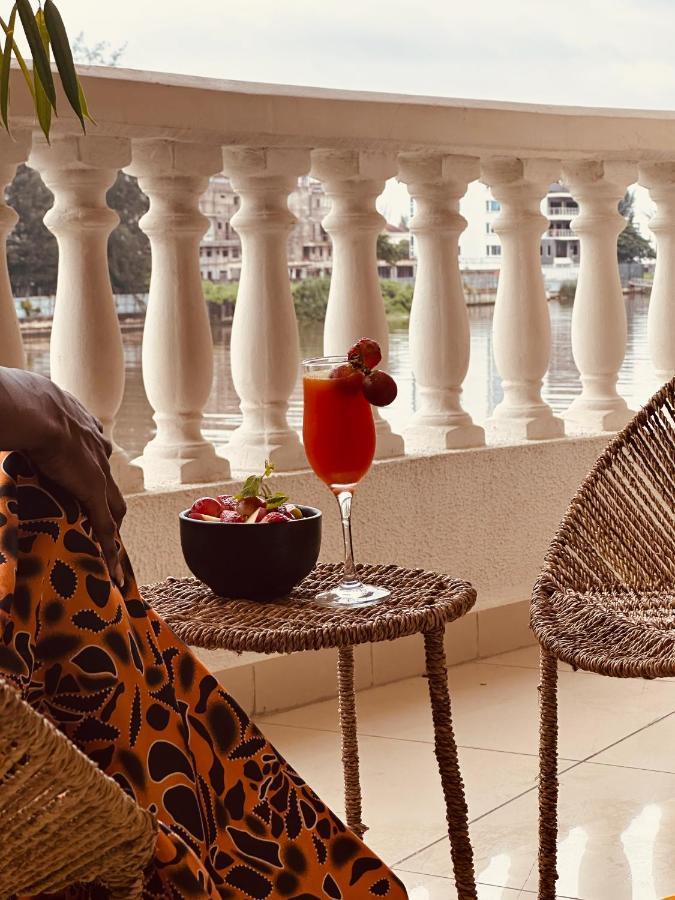 Guided Hospitality - Luxury Accommodations ラゴス エクステリア 写真