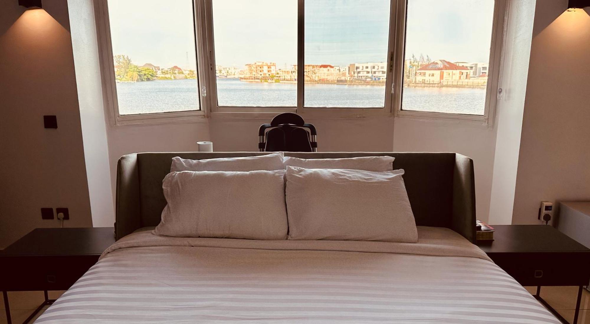 Guided Hospitality - Luxury Accommodations ラゴス エクステリア 写真